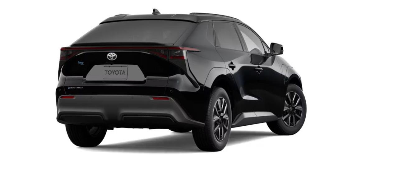 2026 Toyota bZ XLE Photo4
