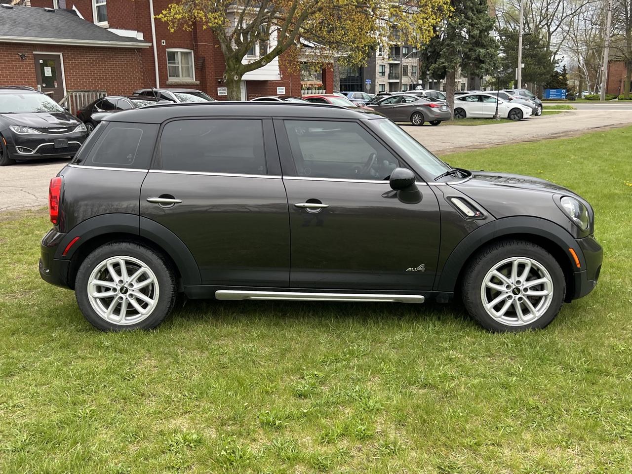 2016 MINI Cooper Countryman S ALL4 Photo