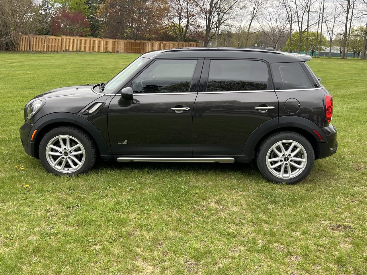 2016 MINI Cooper Countryman S ALL4 Photo