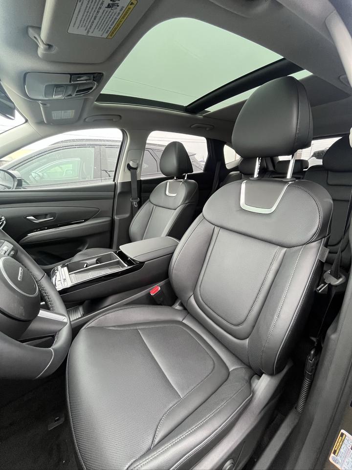 2026 Hyundai Tucson ULTIMATE HEV Photo