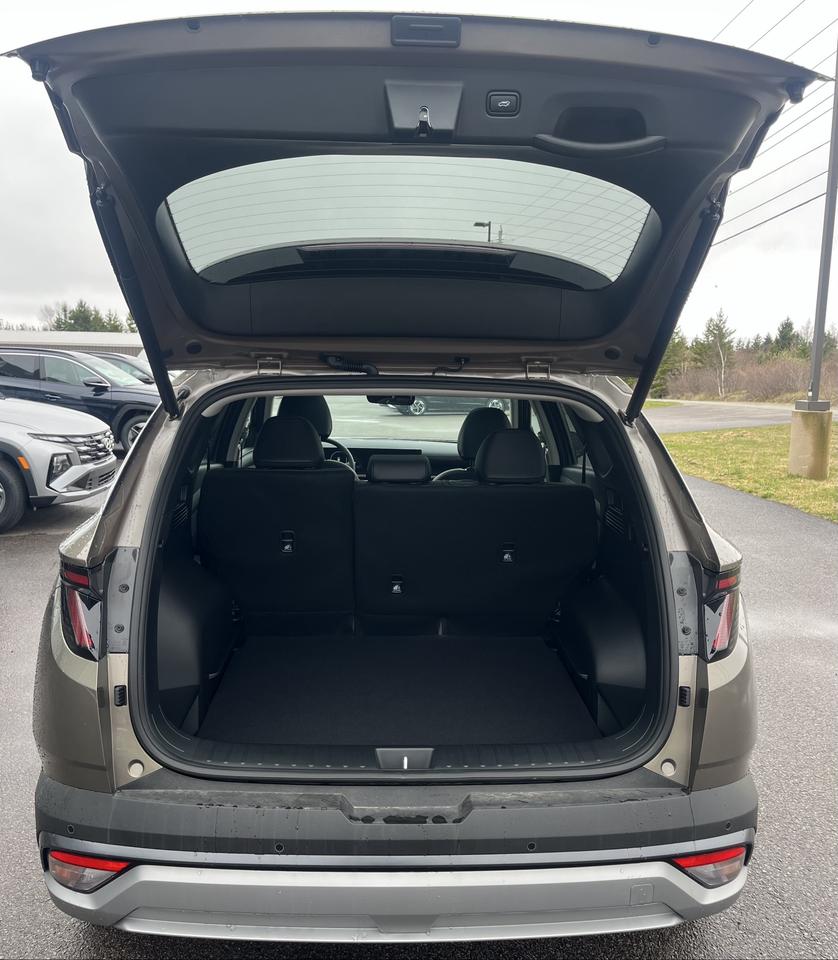 2026 Hyundai Tucson ULTIMATE HEV Photo