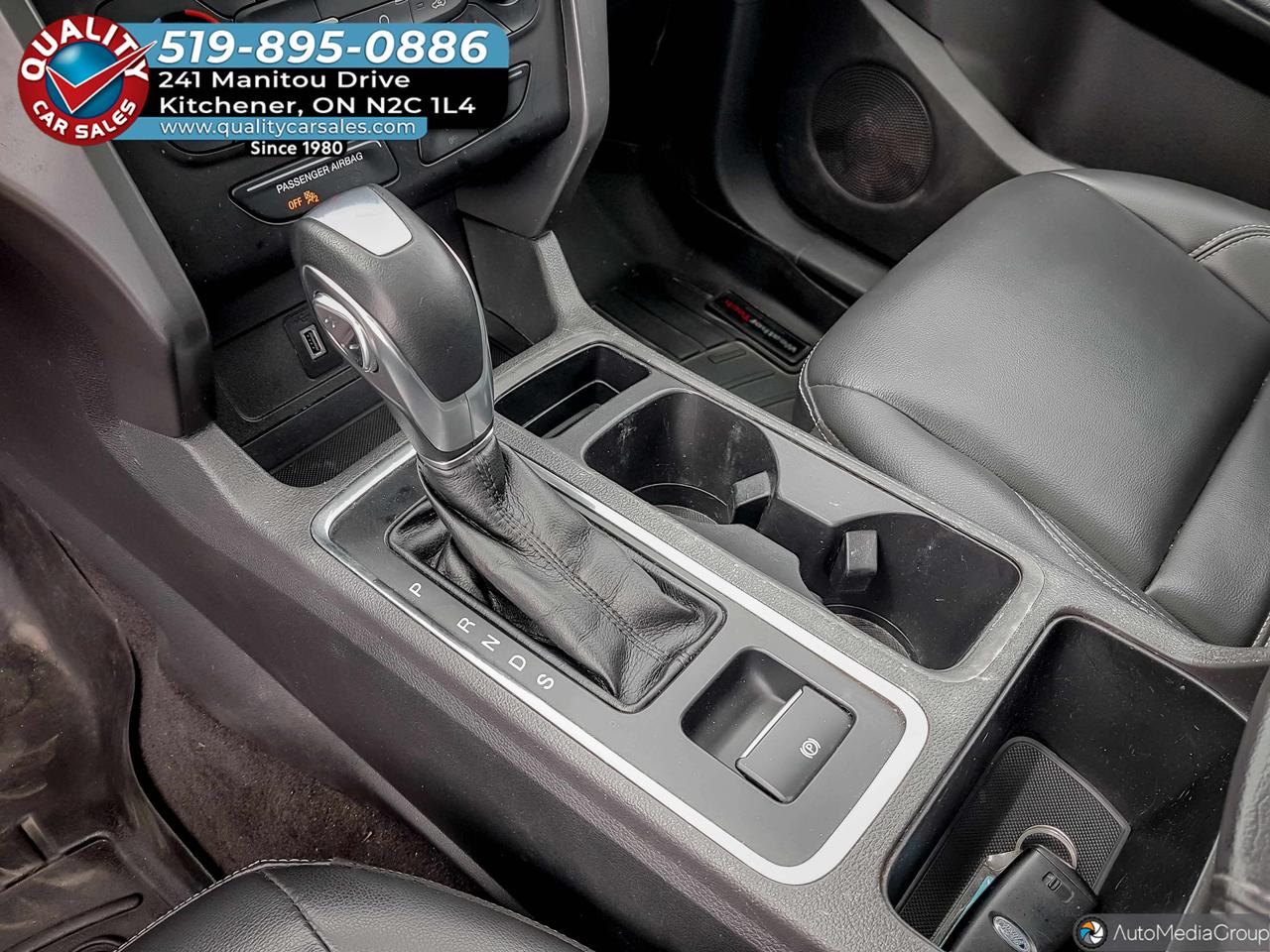 2019 Ford Escape SEL *LEATHER-SUNROOF-NAVIGATION* Photo