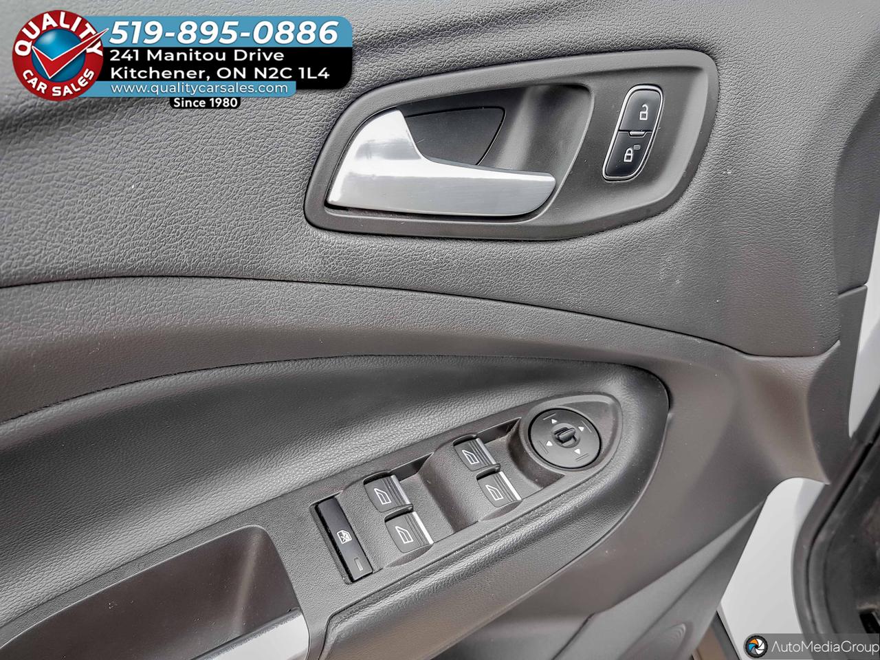 2019 Ford Escape SEL *LEATHER-SUNROOF-NAVIGATION* Photo