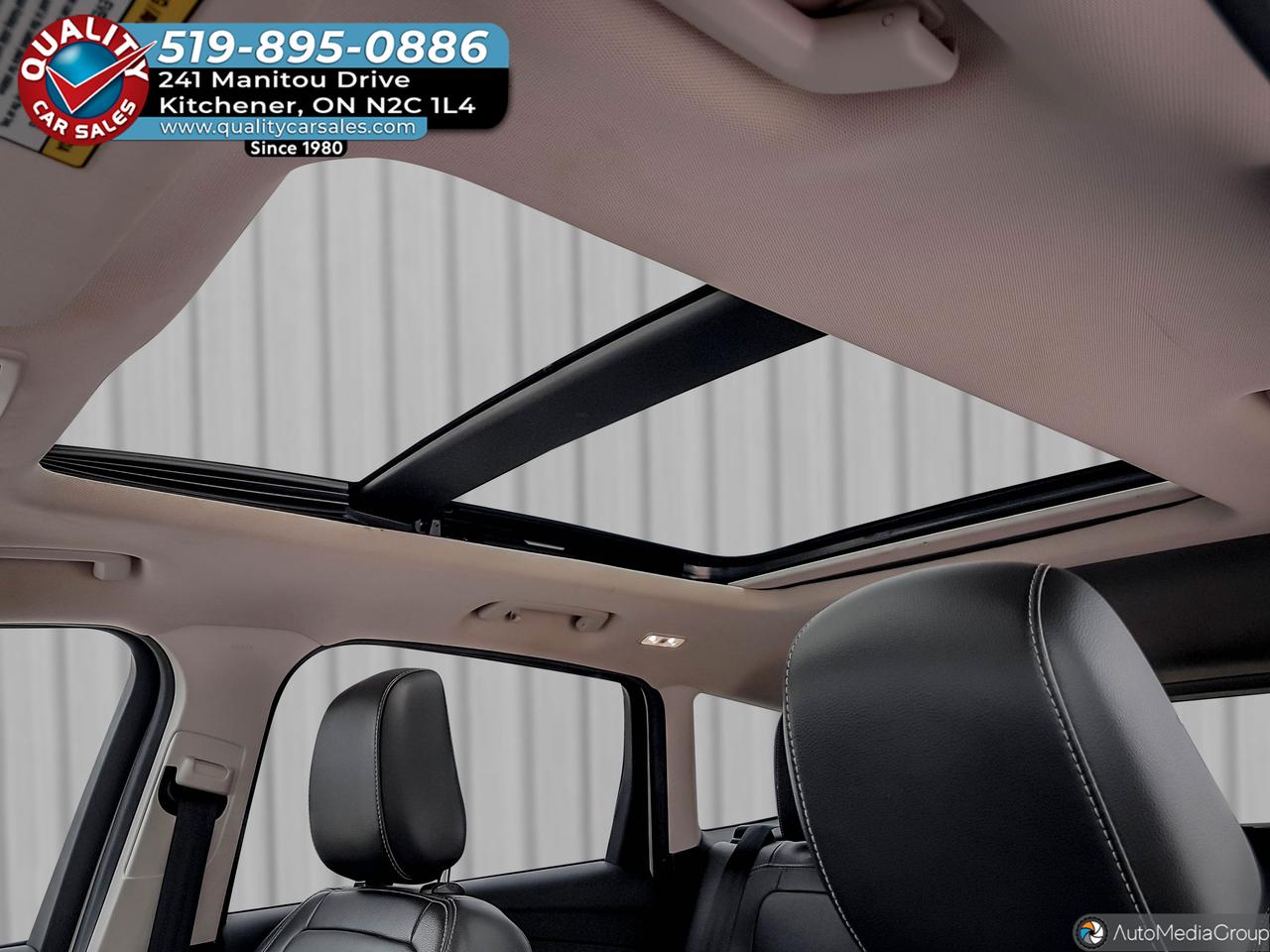 2019 Ford Escape SEL *LEATHER-SUNROOF-NAVIGATION* Photo