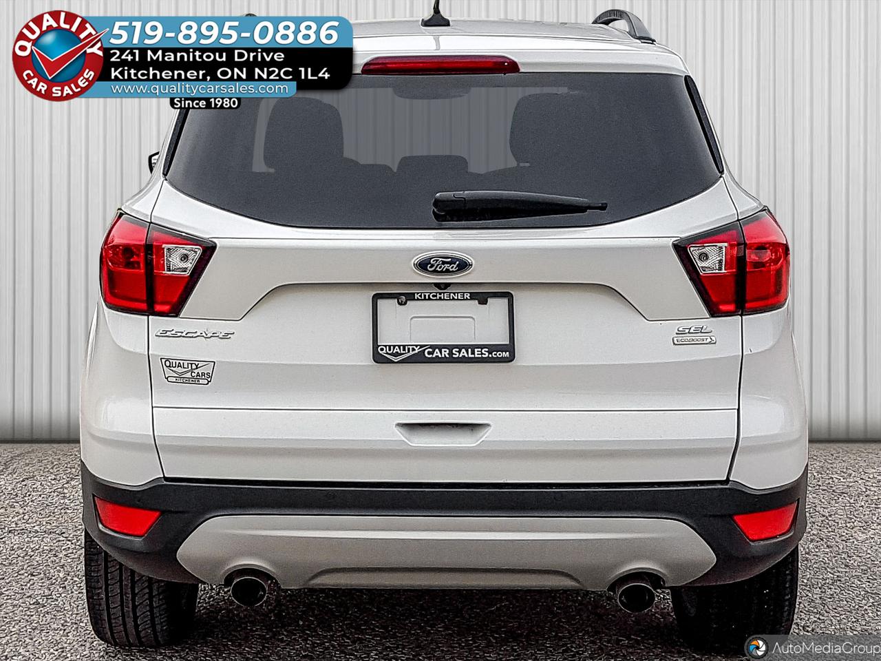 2019 Ford Escape SEL *LEATHER-SUNROOF-NAVIGATION* Photo4