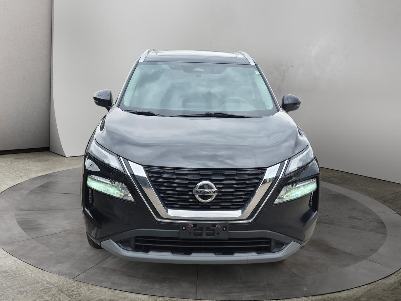 2021 Nissan Rogue SV Photo