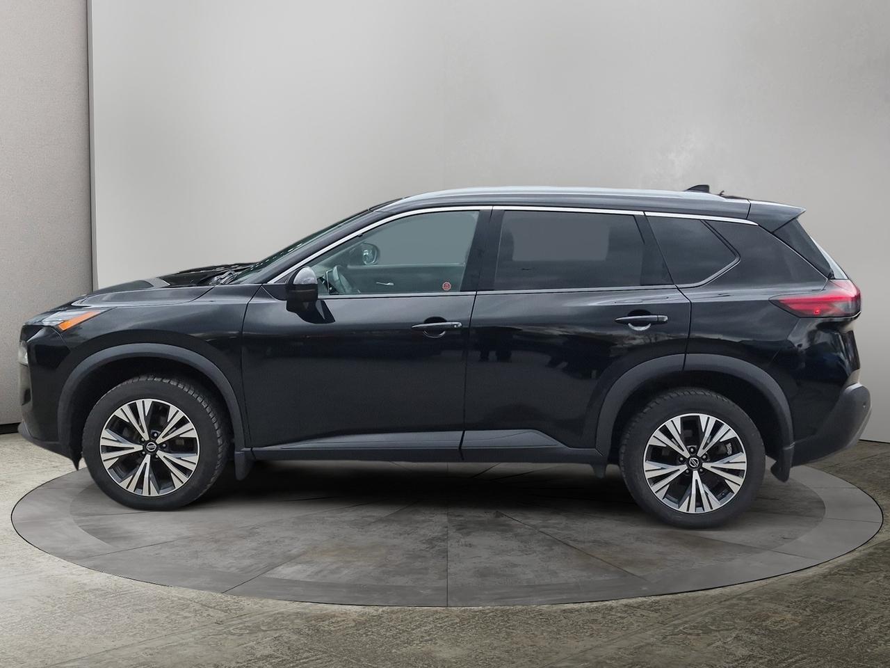 2021 Nissan Rogue SV Photo4