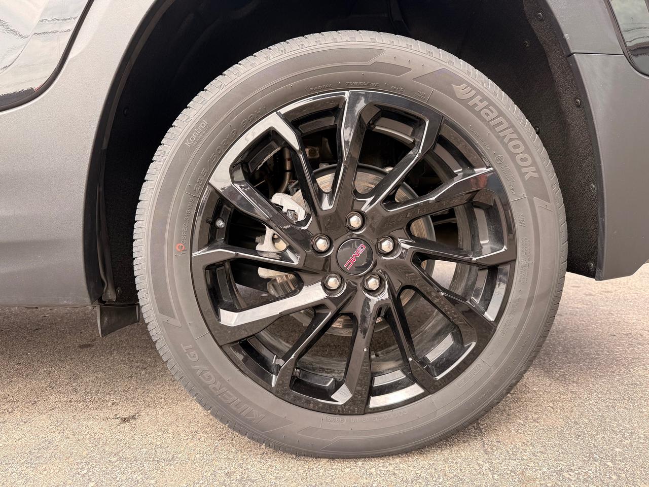 2024 GMC Terrain SLT Photo