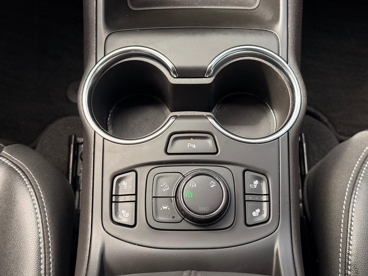 2024 GMC Terrain SLT Photo