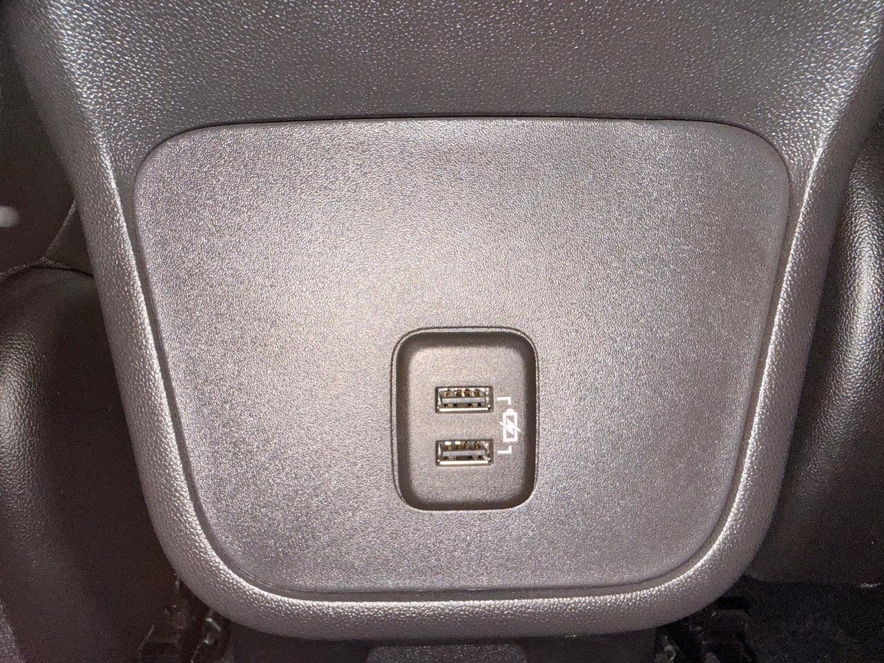 2024 GMC Terrain SLT Photo