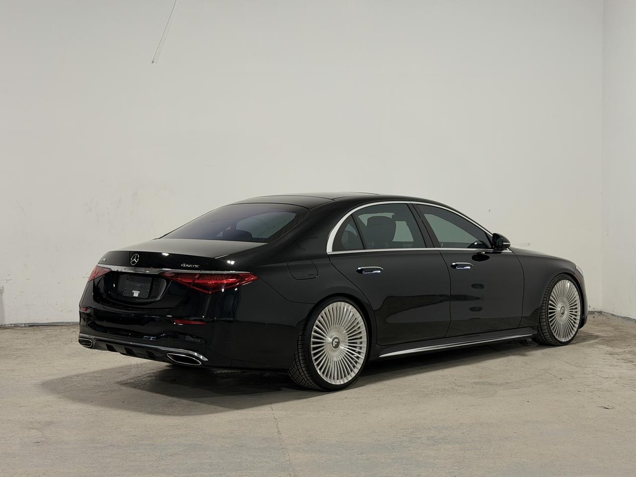 2022 Mercedes-Benz S-Class S 580 Photo