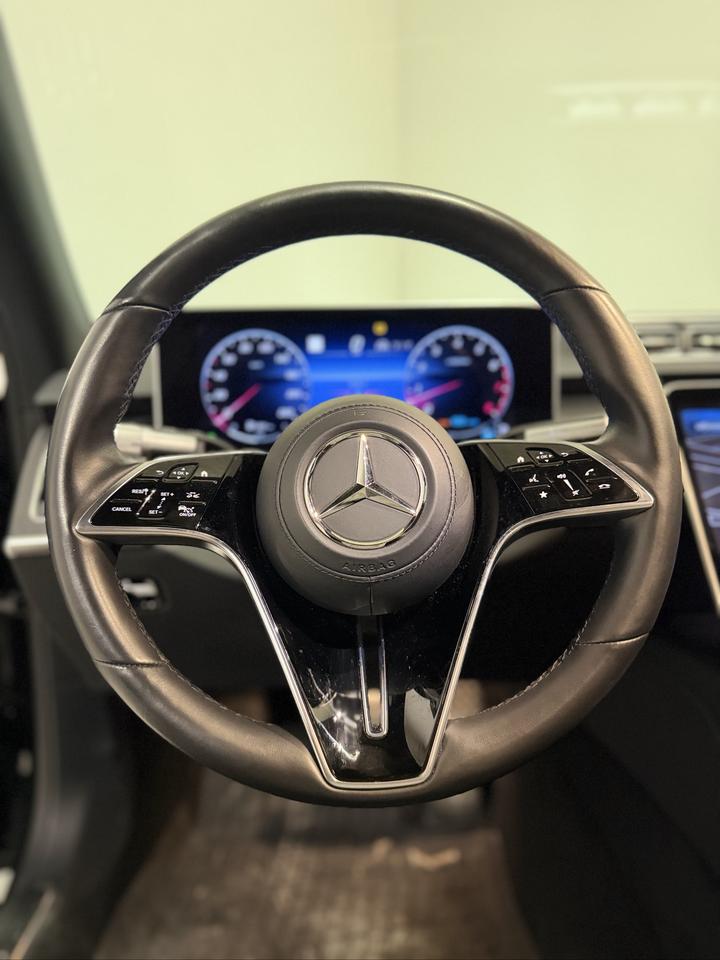 2022 Mercedes-Benz S-Class S 580 Photo