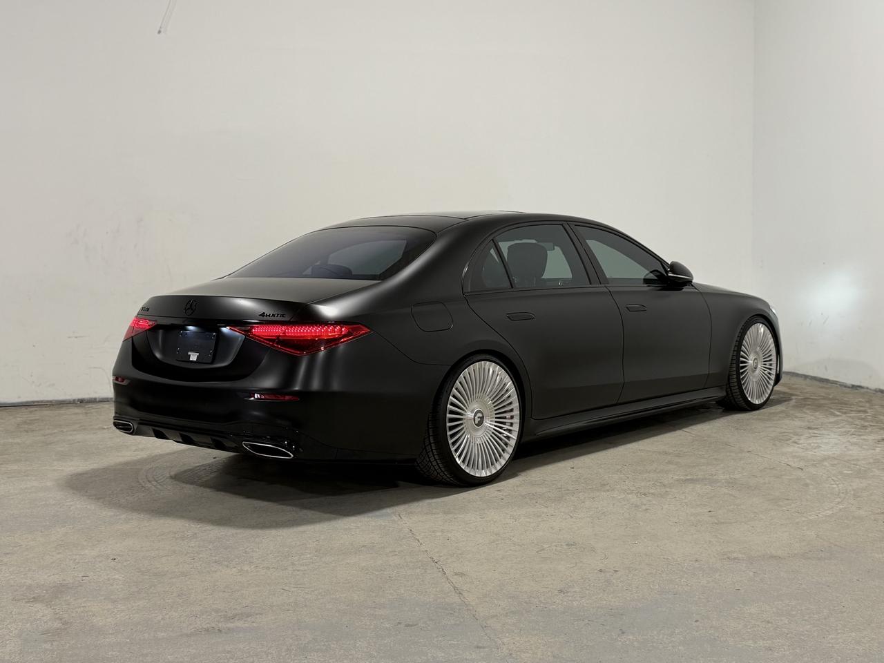 2022 Mercedes-Benz S-Class S 580 Photo3