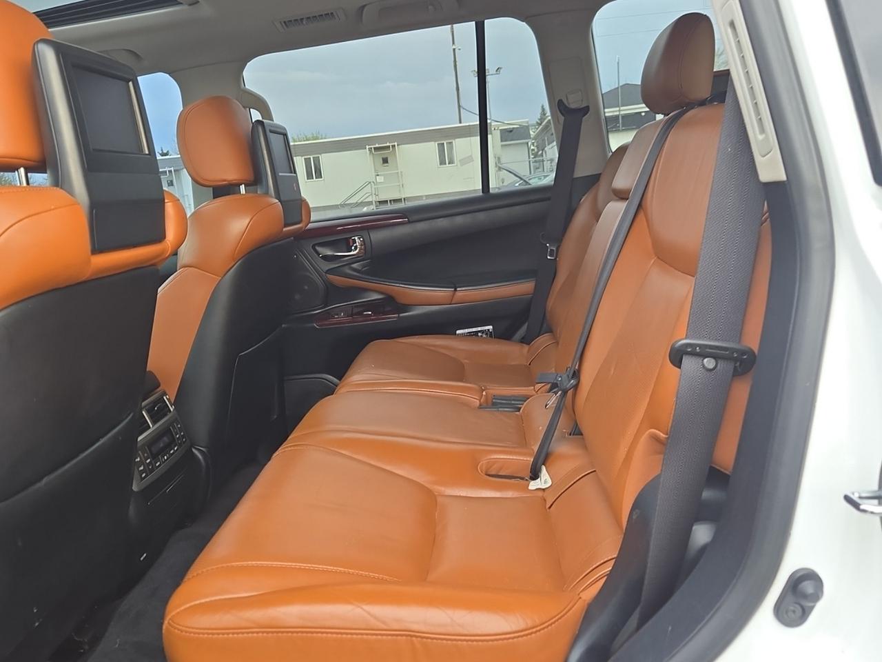 2014 Lexus LX 570 4WD |CLEAN CARFAX|8 PASS|NAVI|DVD PLAYER|WOOD TRIM Photo