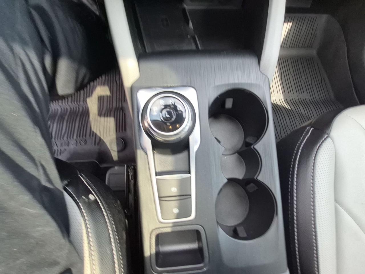 2025 Ford Escape PLUG-IN-HYBRID! PANO ROOF! HEADS-UP DISPLAY! Photo