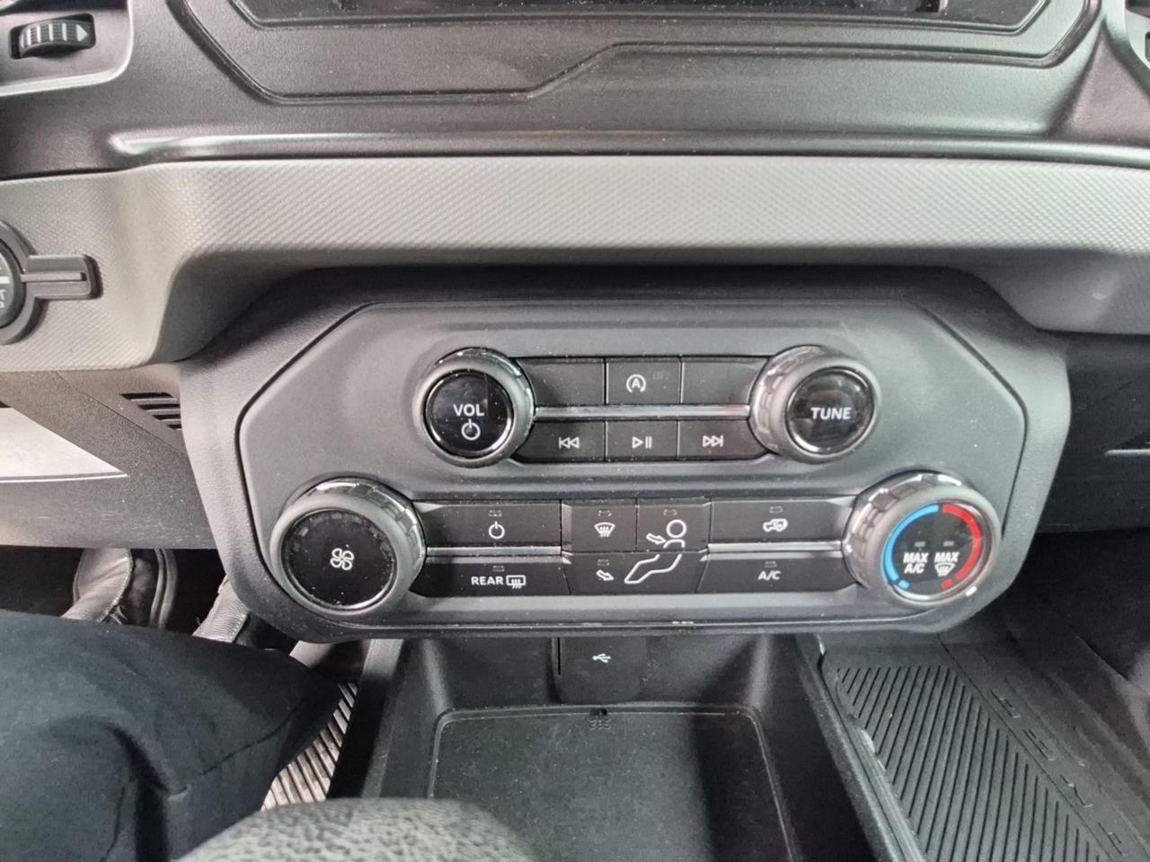 2022 Ford Bronco BASE WITH THE UPGRADED 2.7L ECOBOOST! REAR CAMERA! Photo