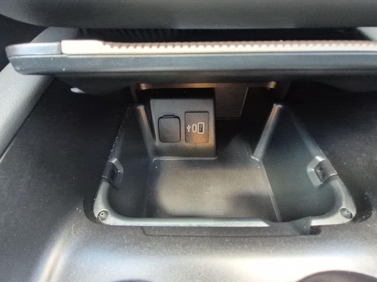 2025 Ford Explorer COMFORT PACK WITH ROOF AND 20" RIMS! REMOTE START! Photo