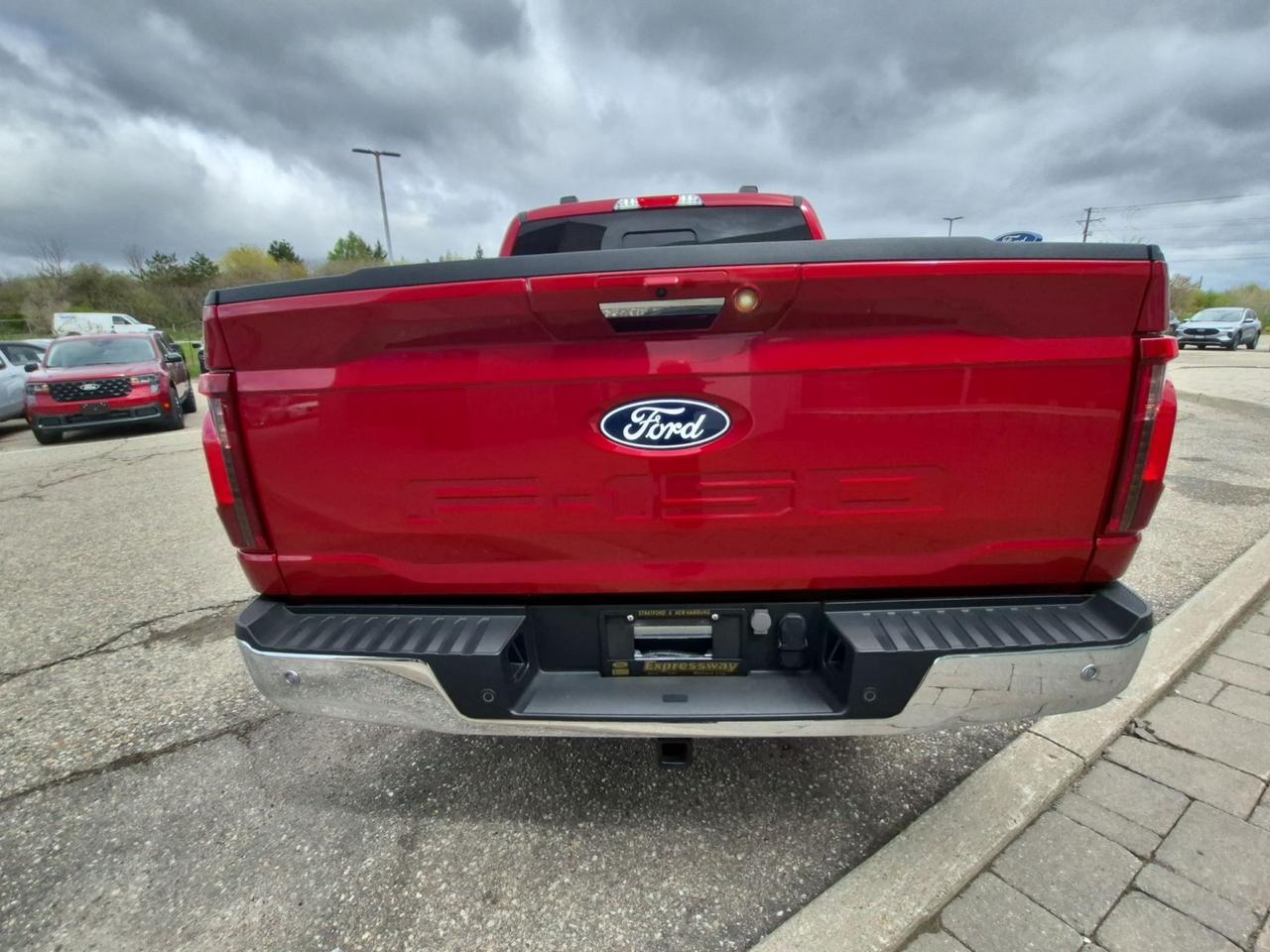 2024 Ford F-150 303A TRIM, 20" RIMS, WIRELESS CHARGING, HTD SEATS! Photo4