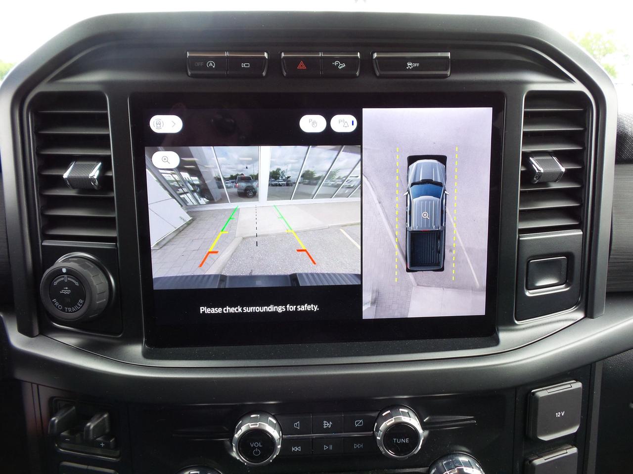 2024 Ford F-150 BLACK APPEARANCE! FX4! REAR CAMERA! AVALANCHE! Photo