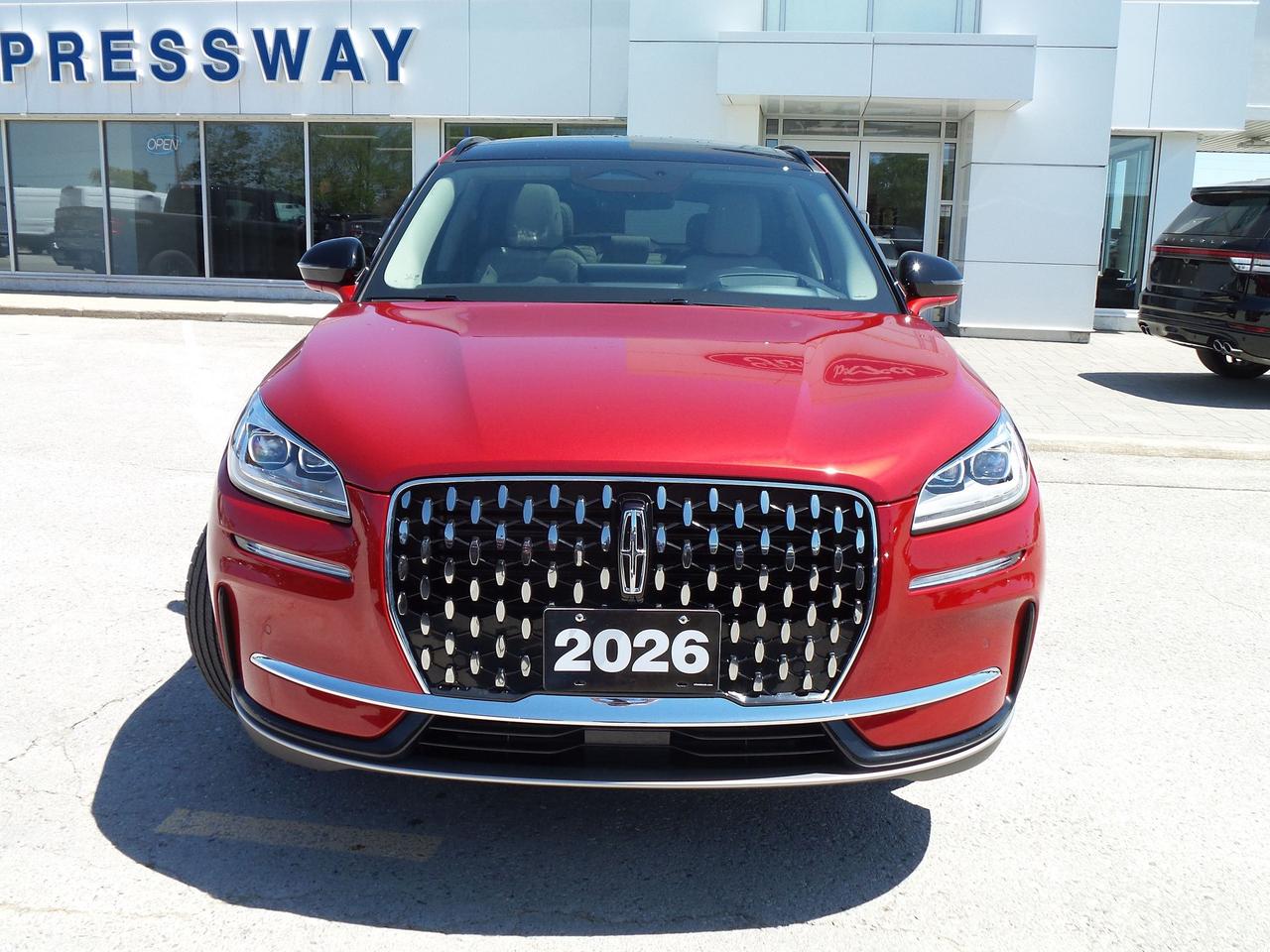 2026 Lincoln Corsair AWD, 202A! HEATED REAR SEATS! HEADS-UP DISPLAY! Photo