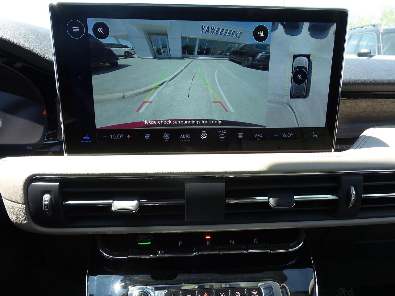 2026 Lincoln Corsair AWD, 202A! HEATED REAR SEATS! HEADS-UP DISPLAY! Photo