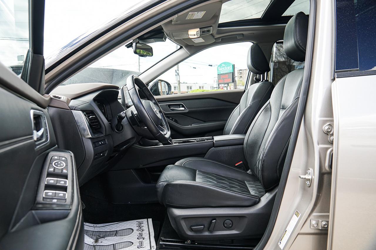 2022 Nissan Rogue Platinum AWD |FULL OPTION|PANO|NAVI|WOOD TRIM Photo