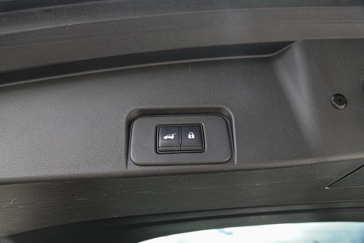 2022 Nissan Rogue Platinum AWD |FULL OPTION|PANO|NAVI|WOOD TRIM Photo
