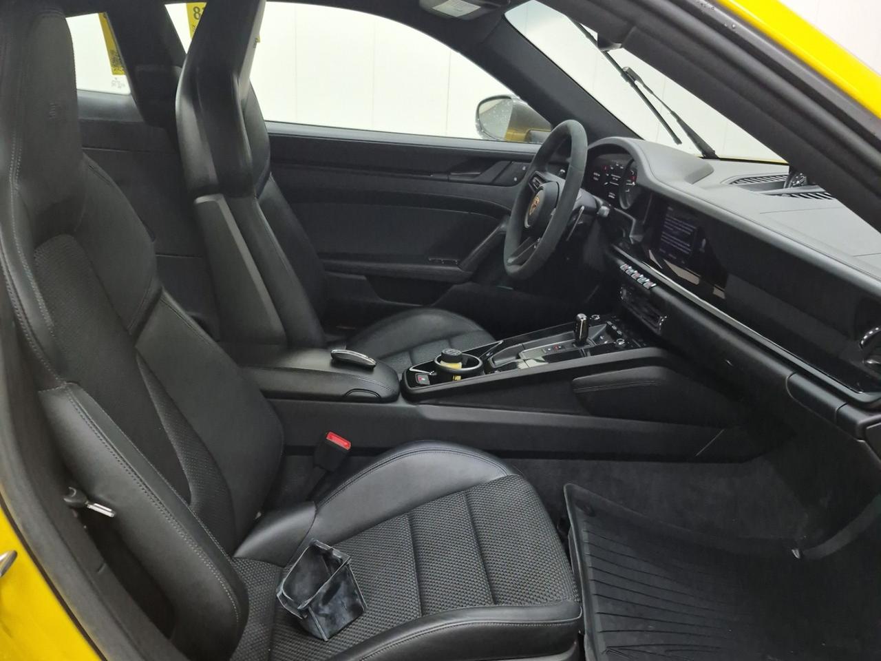 2023 Porsche 911 Carrera T Coupe | ONE OWNER | NAVI | CAM | LOW KM Photo
