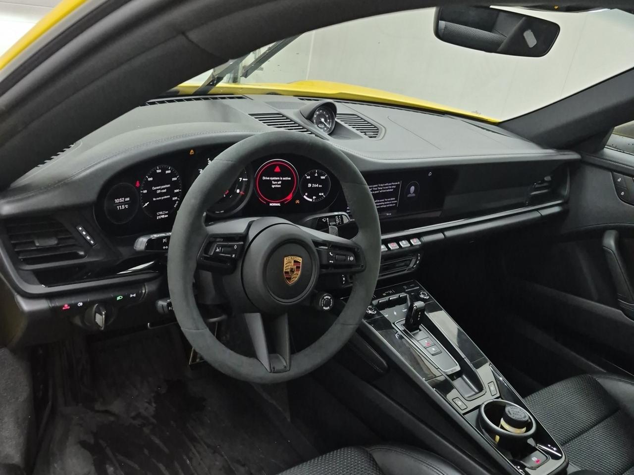 2023 Porsche 911 Carrera T Coupe | ONE OWNER | NAVI | CAM | LOW KM Photo