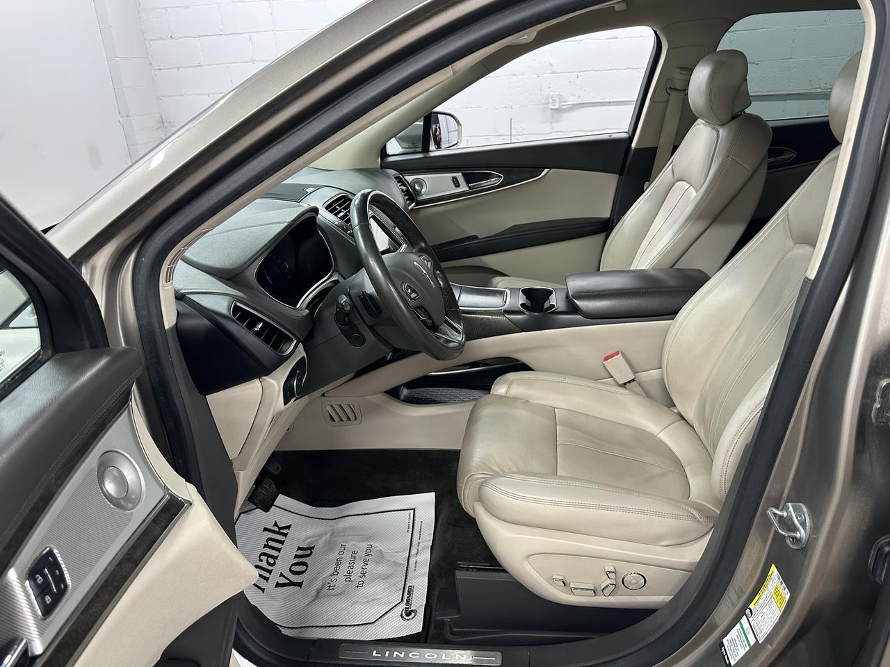 2018 Lincoln MKX Reserve Photo26