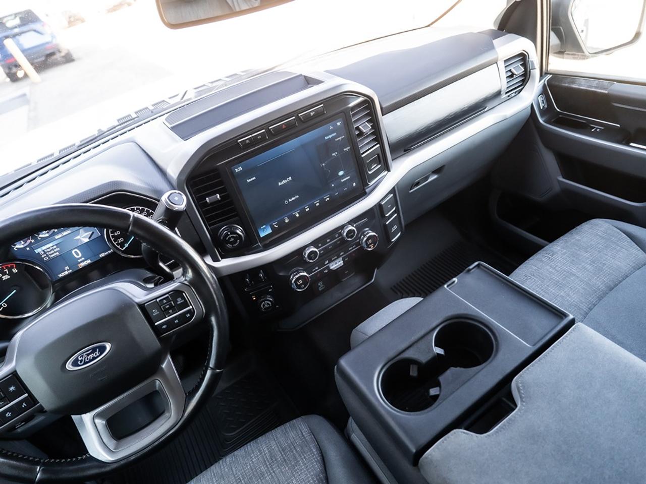 2021 Ford F-150 XLT 4WD SUPERCREW Photo9