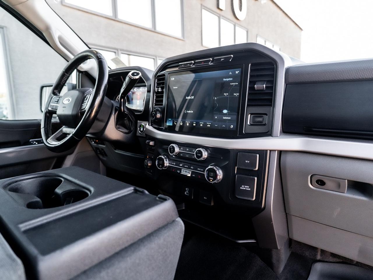 2021 Ford F-150 XLT 4WD SUPERCREW Photo21