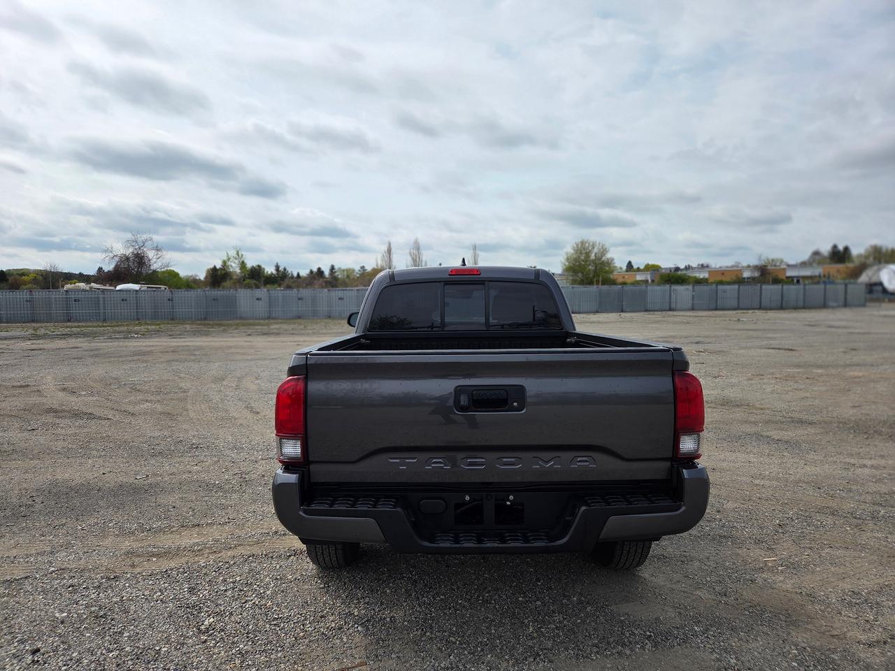 2018 Toyota Tacoma SR+ Photo