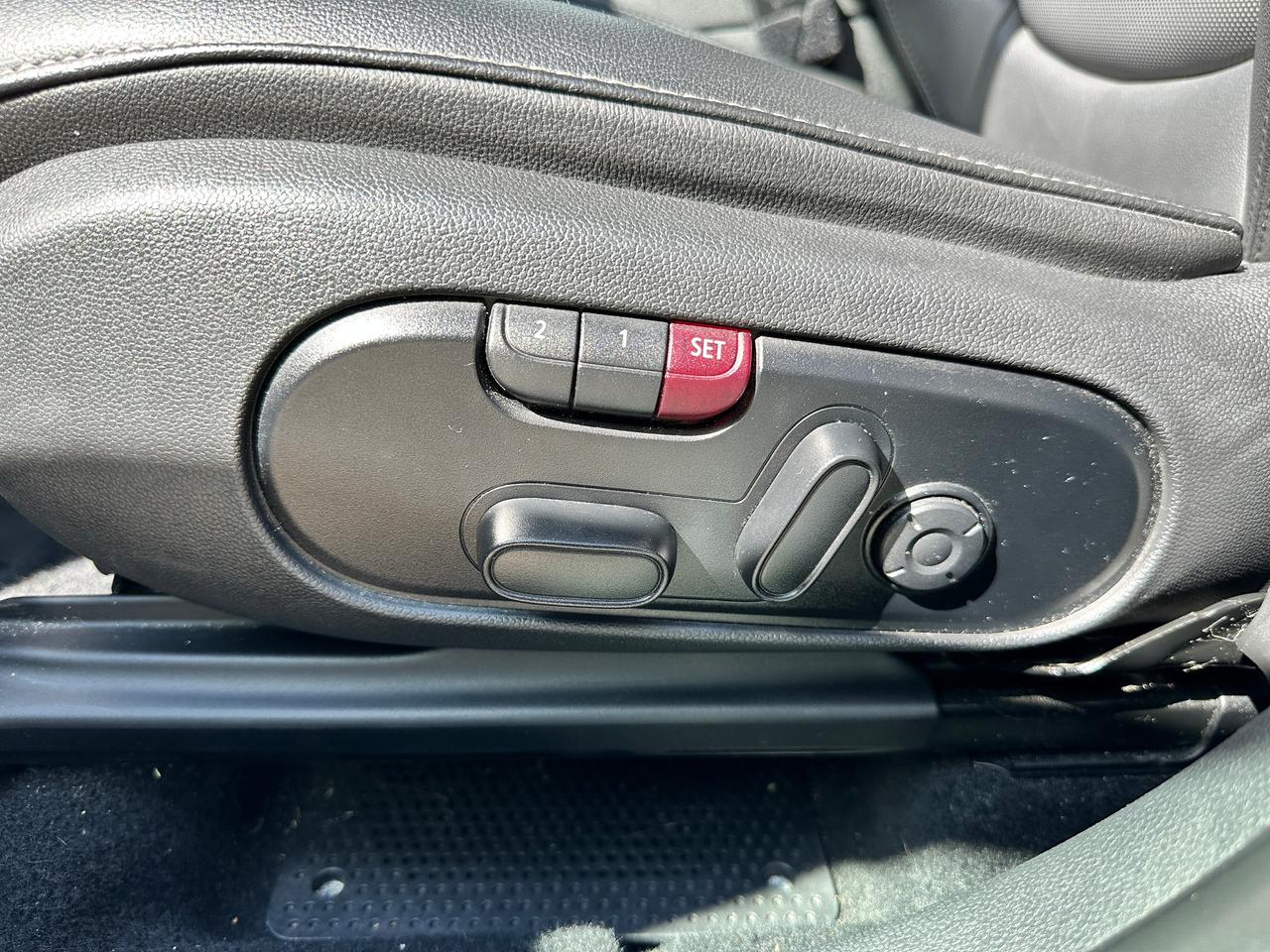 2019 MINI Countryman ALL4 HTD-Leather Sunroof NAV CarPlay BackupCam XM Photo