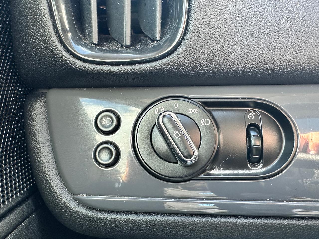 2019 MINI Countryman ALL4 HTD-Leather Sunroof NAV CarPlay BackupCam XM - Photo #27
