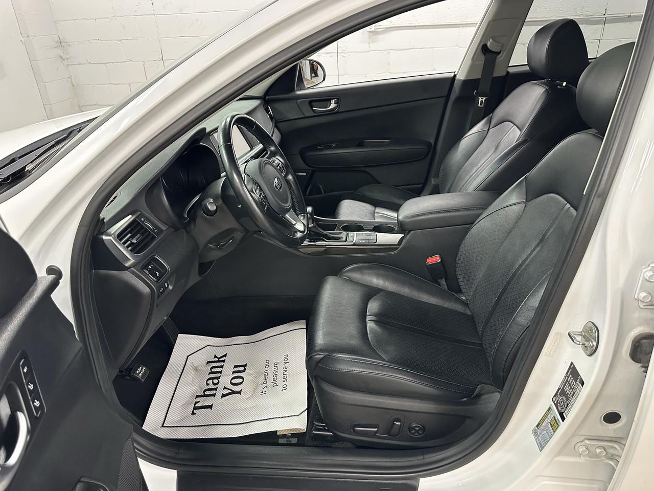 2018 Kia Optima EX Photo31