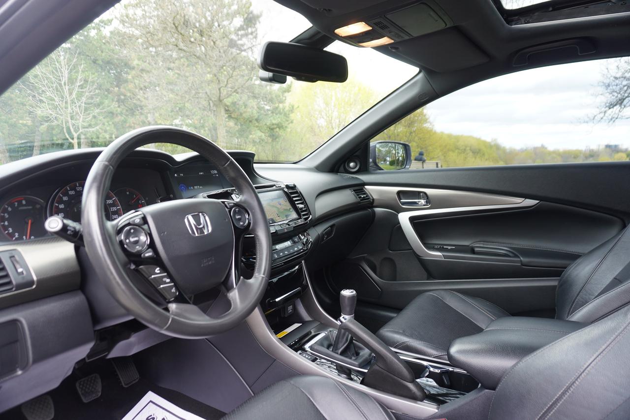 2016 Honda Accord 1 OWNER / TOURING / 6 SPEED MANUAL / V6/ LOCAL CAR Photo