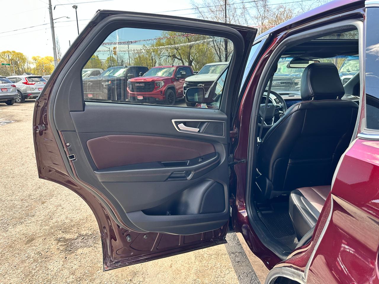 2020 Ford Edge TitaniumAWD HTD/CLD-LTHR PanoRoof XM NAV CarPlay Photo