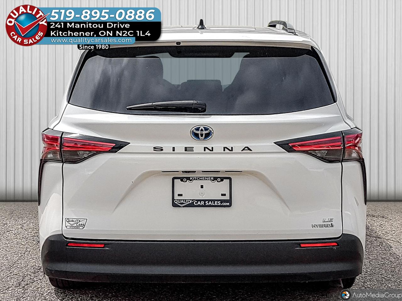 2022 Toyota Sienna LE HYBRID *8 PASSENGER* Photo4