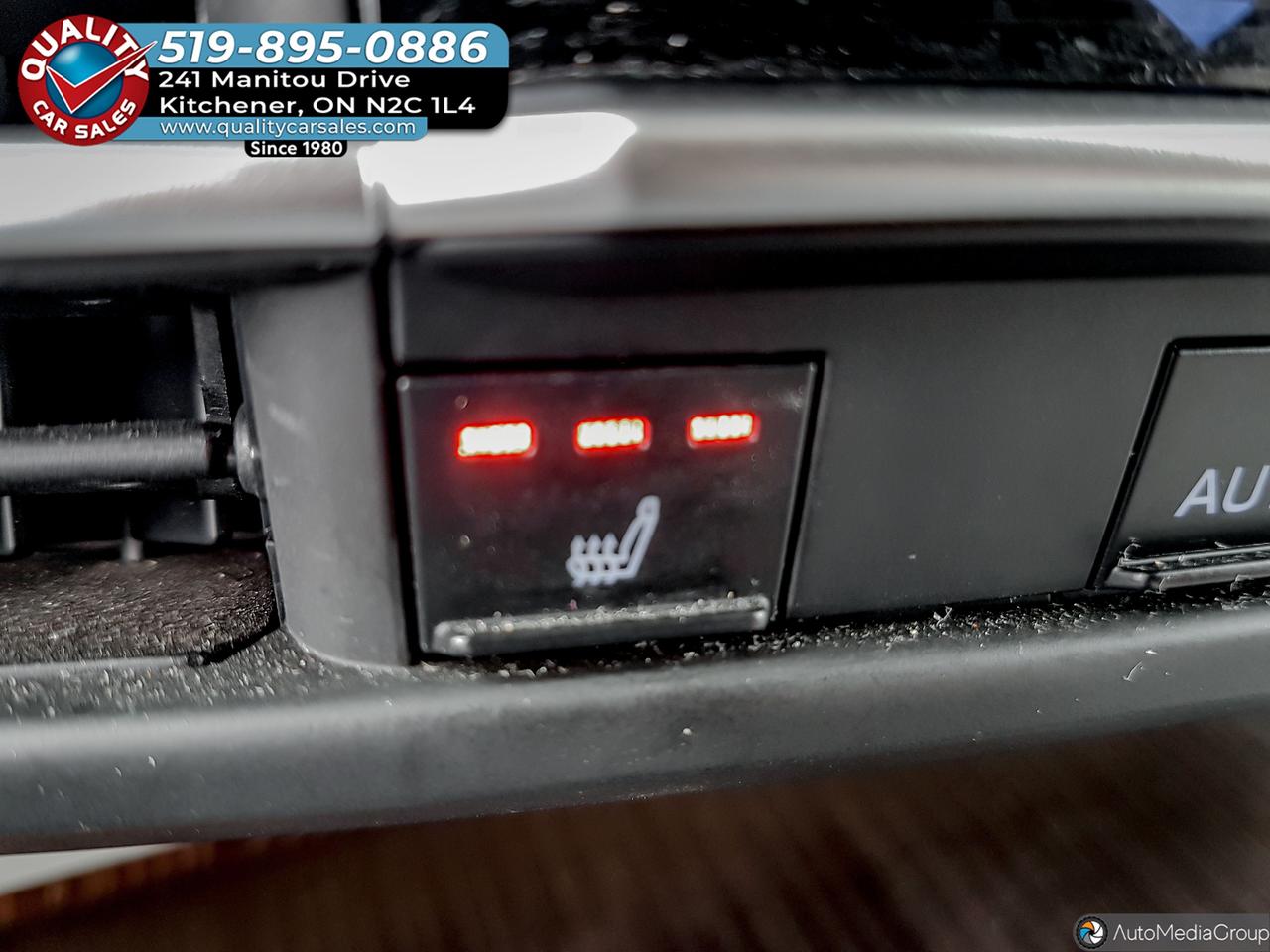 2022 Toyota Sienna LE HYBRID *8 PASSENGER* Photo