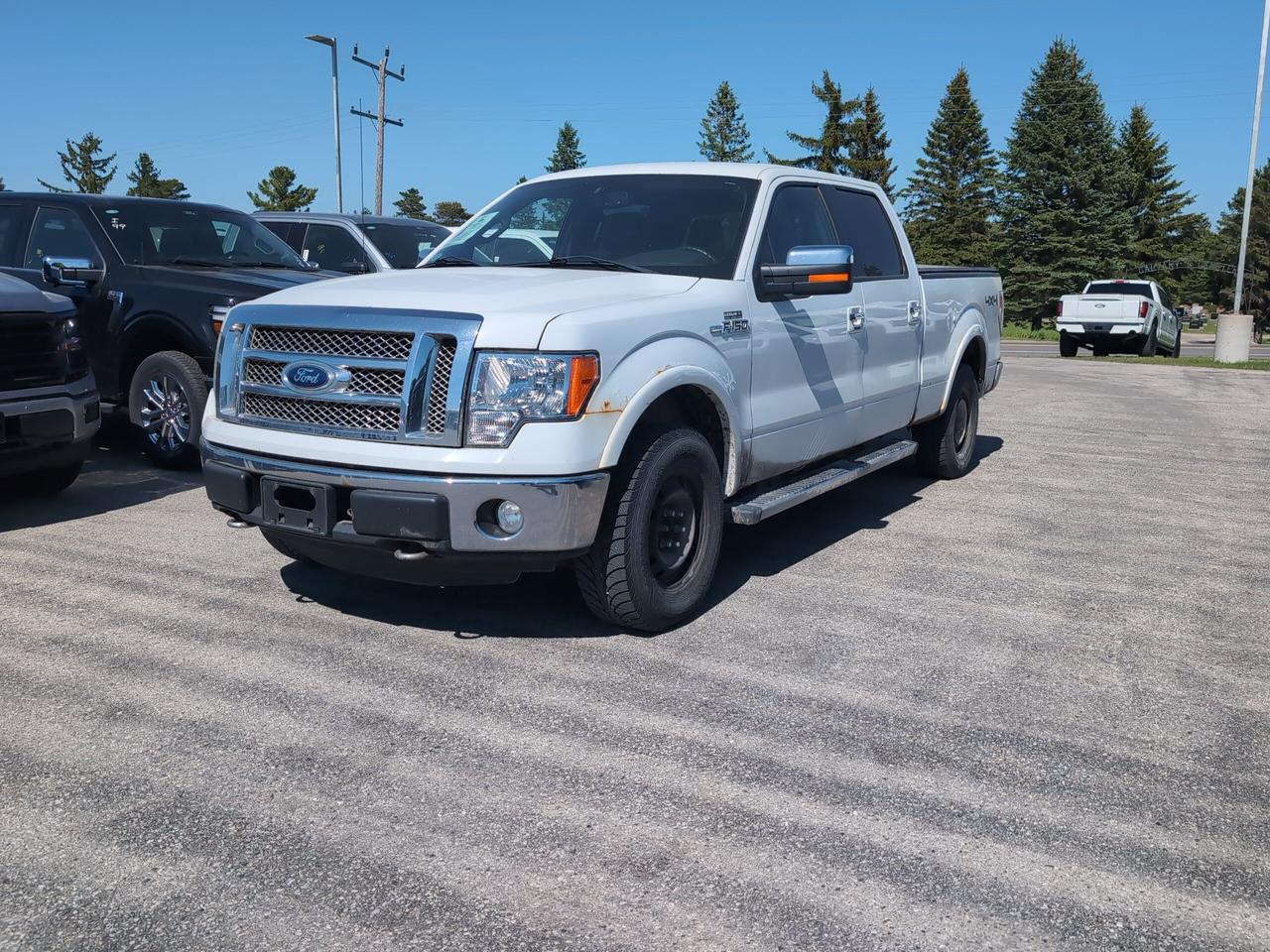 2011 Ford F-150 Lariat 4WD SuperCrew 6.5' Box Photo0