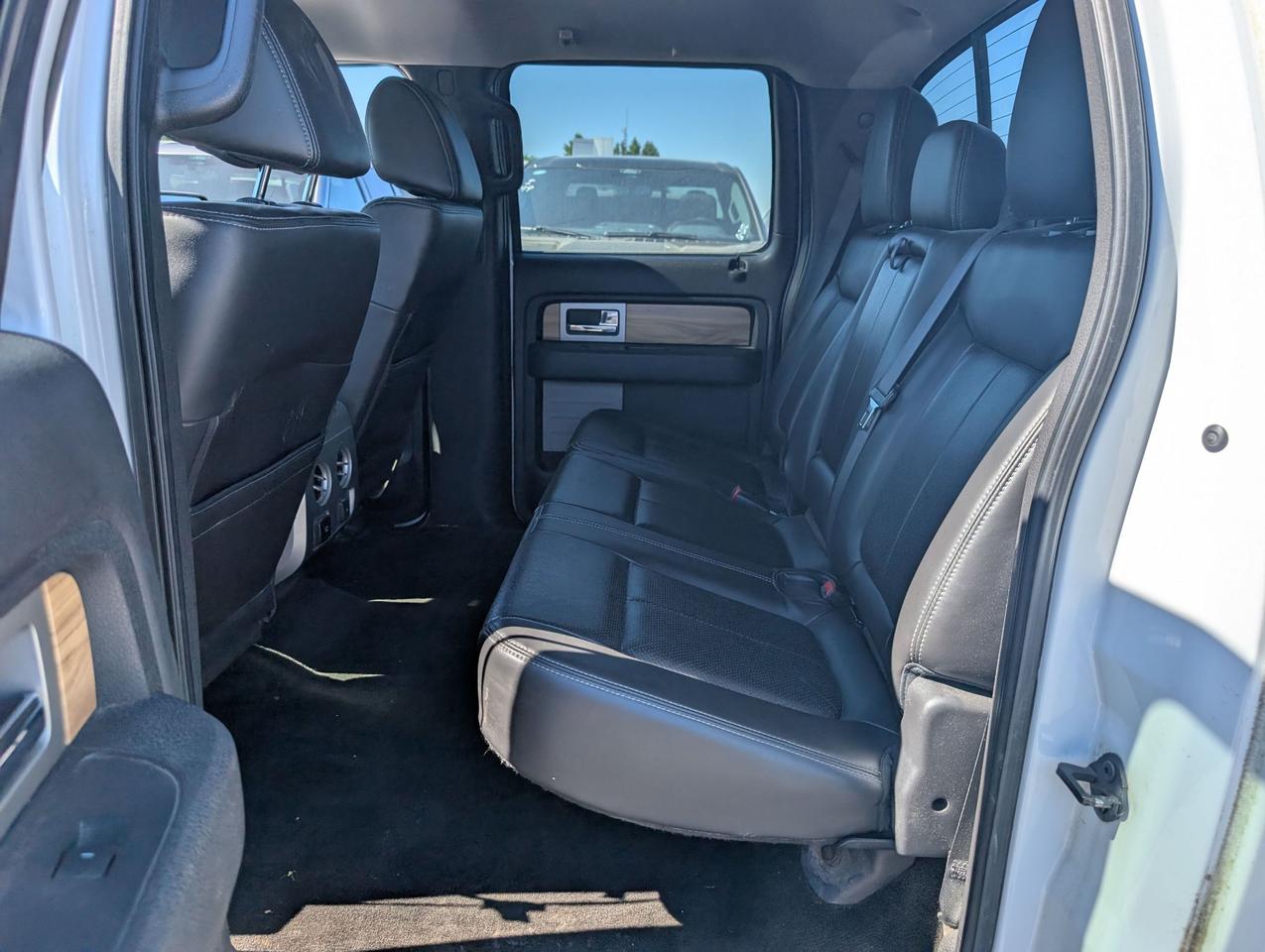 2011 Ford F-150 Lariat 4WD SuperCrew 6.5' Box Photo
