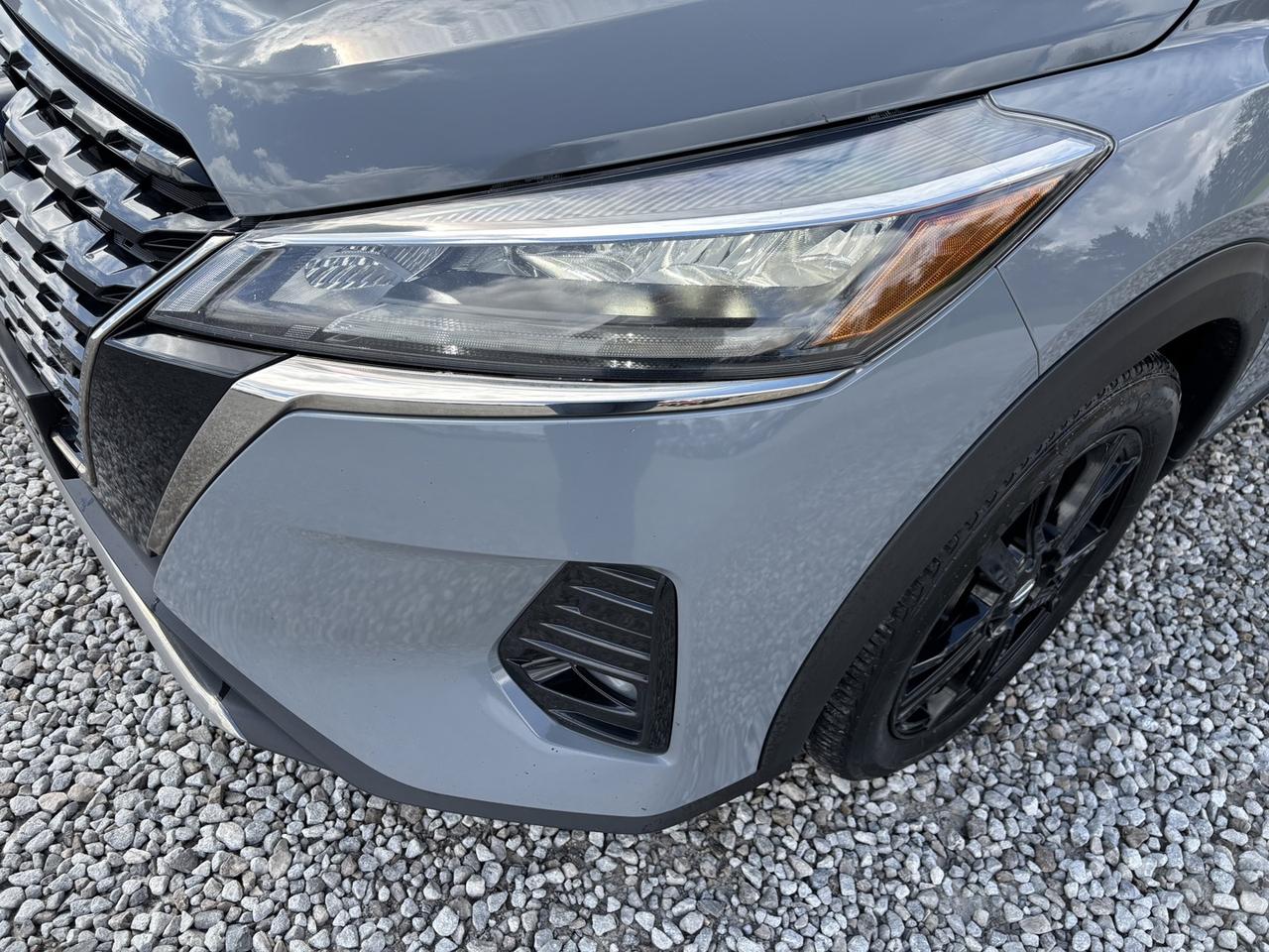 2021 Nissan Kicks SR Photo