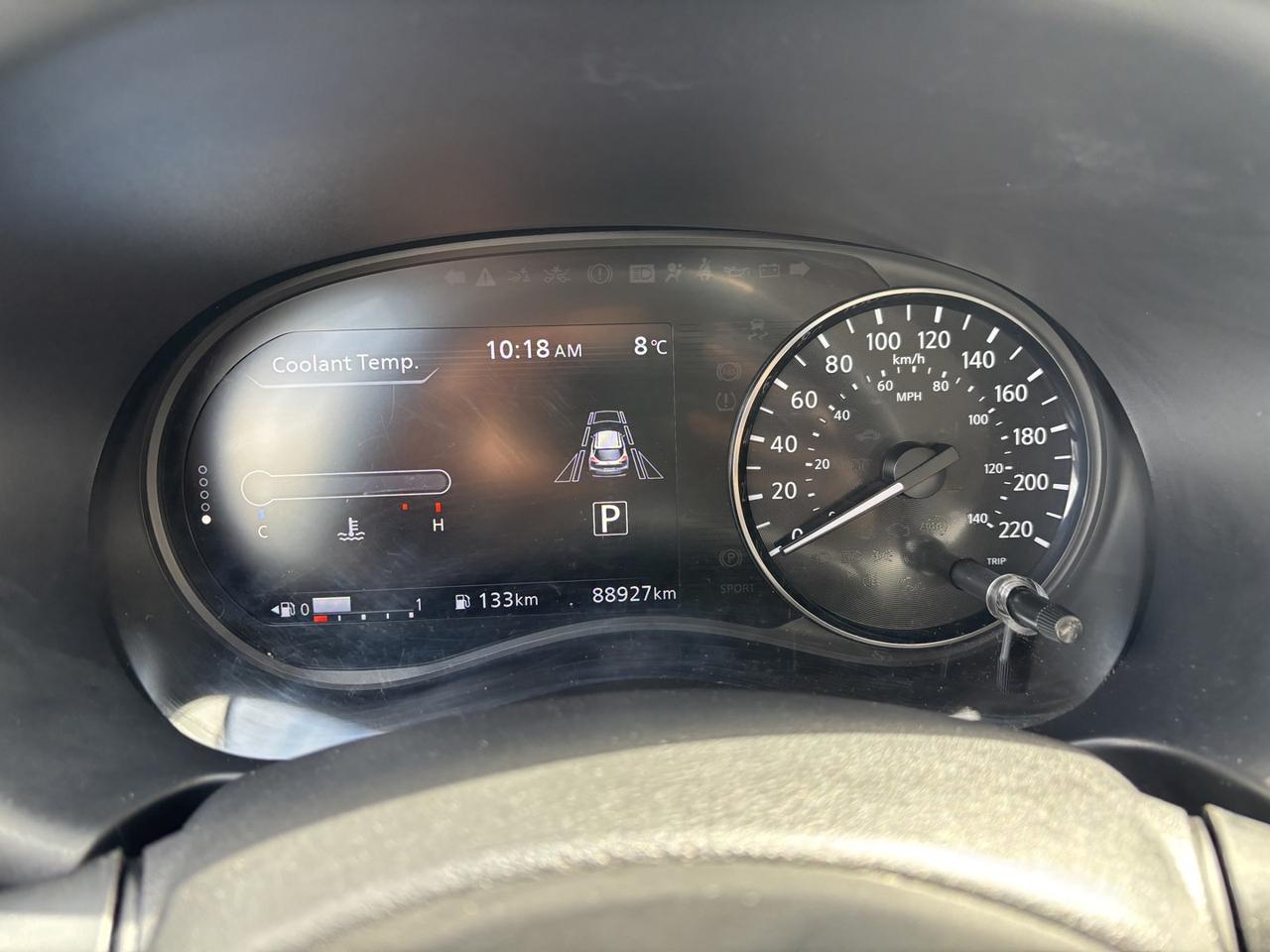 2021 Nissan Kicks SR Photo