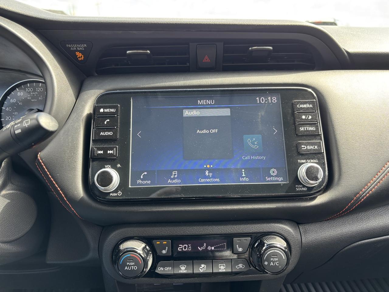 2021 Nissan Kicks SR Photo