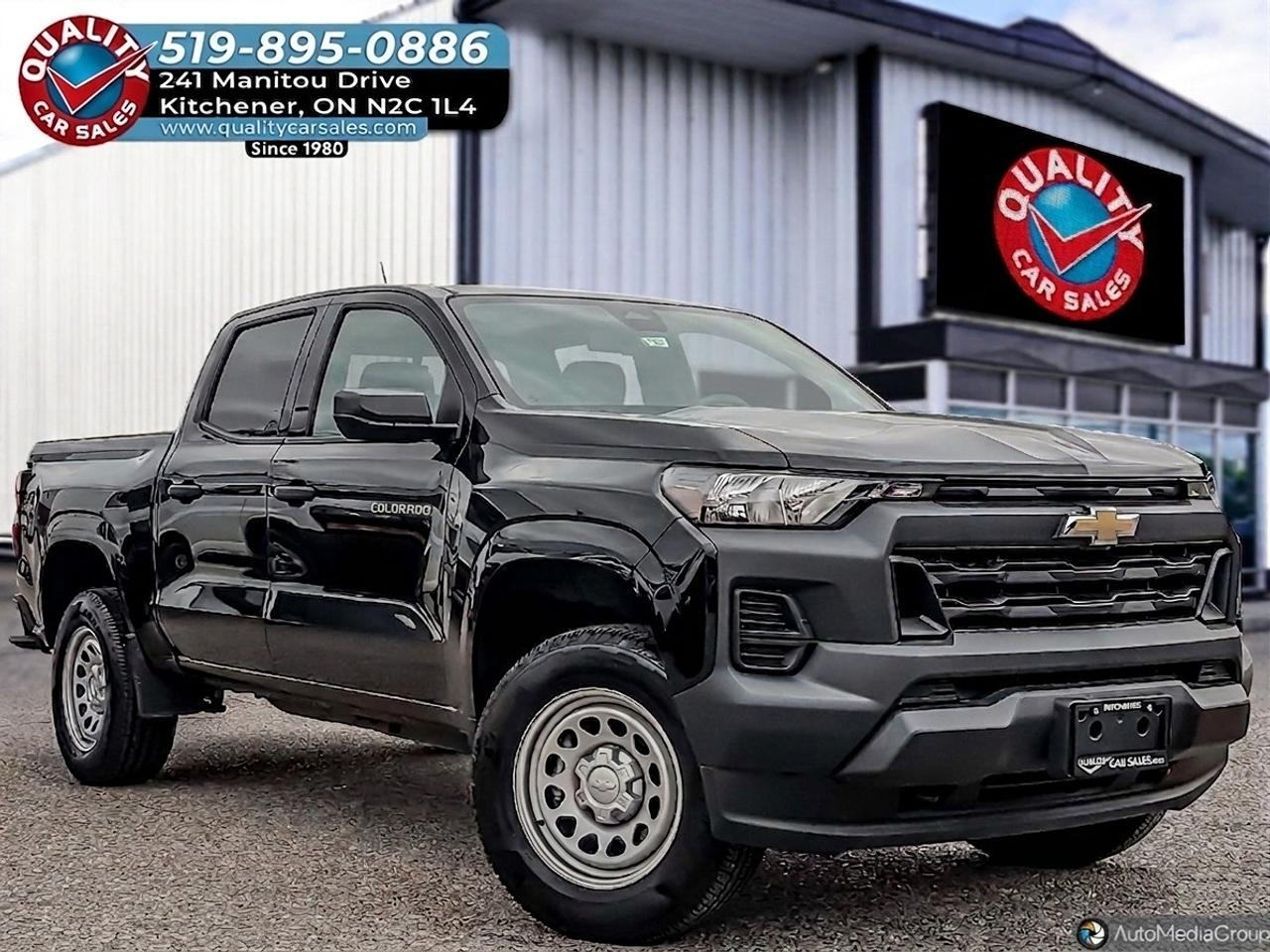 2024 Chevrolet Colorado WT *Crew Cab 4x4*