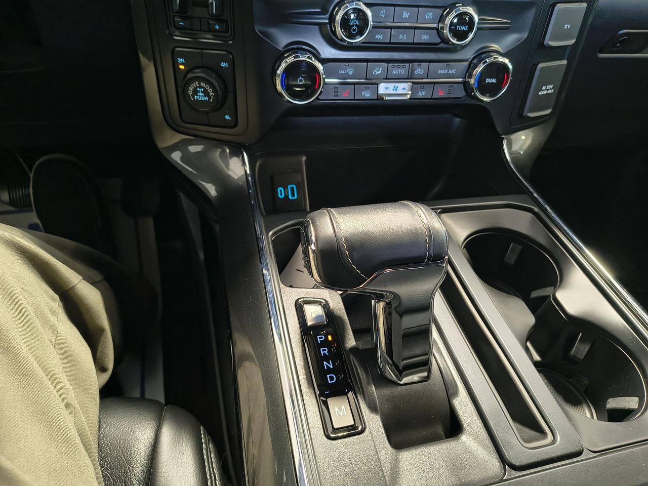 2022 Ford F-150 XL Photo0