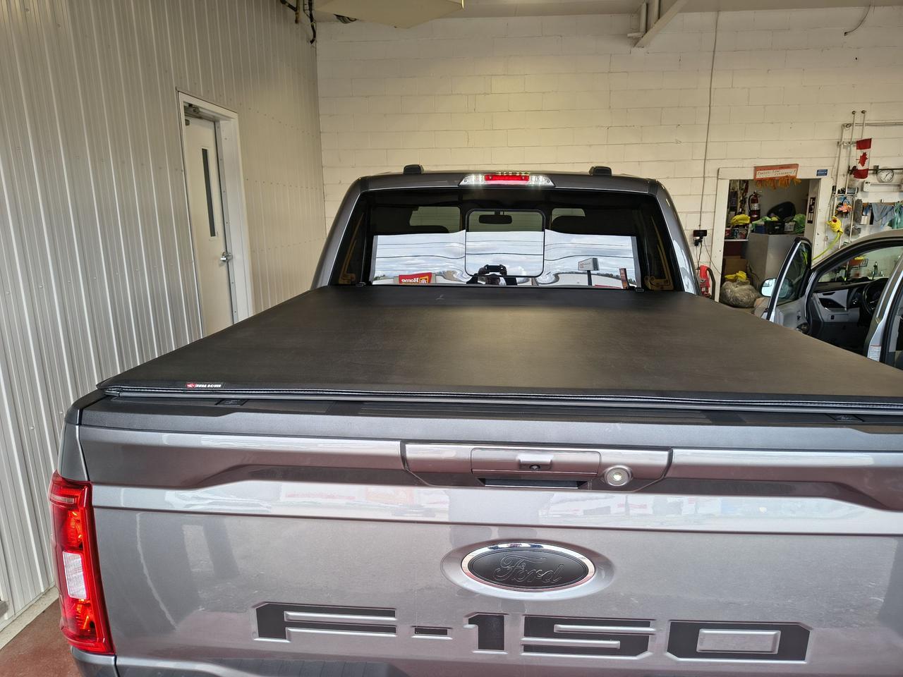 2022 Ford F-150 XL Photo