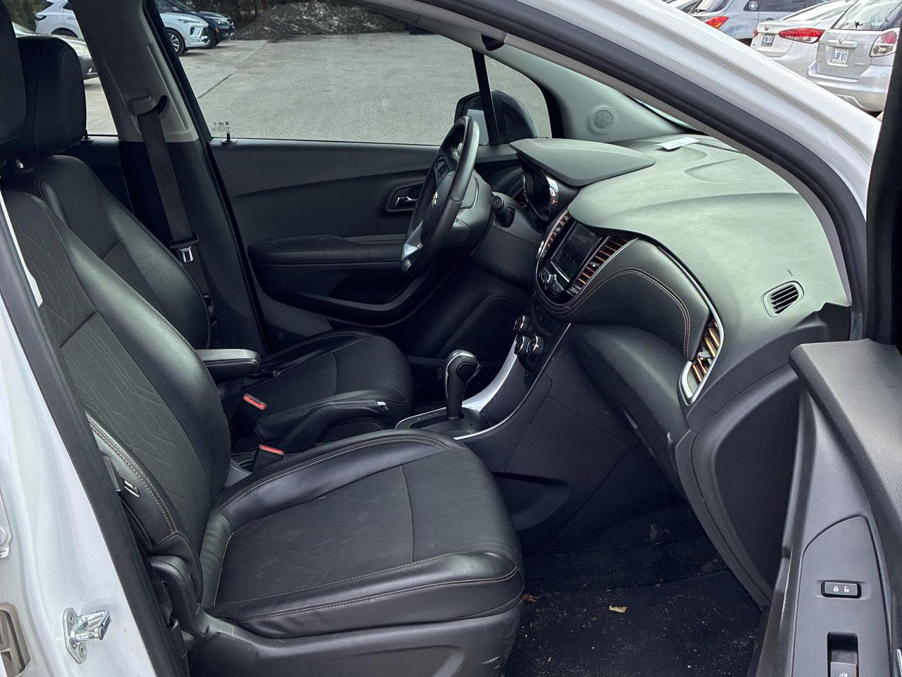 2020 Chevrolet Trax LT | AWD | CarPlay | Cam | Alloys | Tinted & More! Photo23