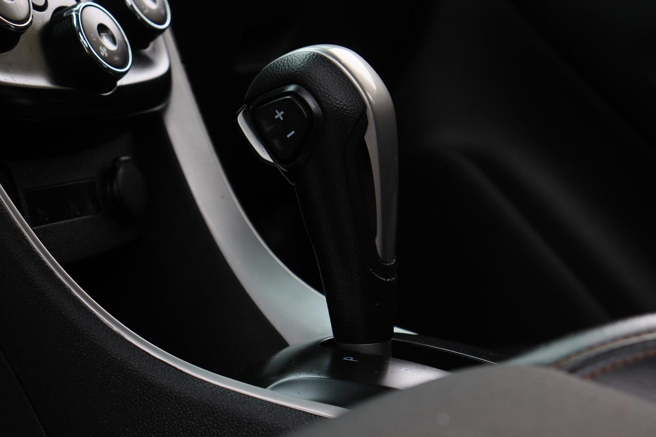 2020 Chevrolet Trax LT | AWD | CarPlay | Cam | Alloys | Tinted & More! Photo